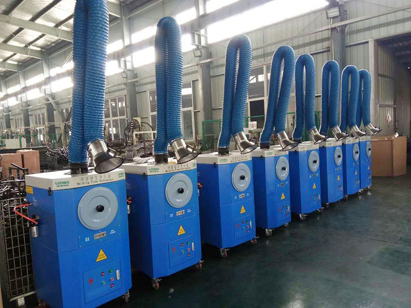 電焊煙塵凈化器.jpg 電焊煙塵凈化器.jpg